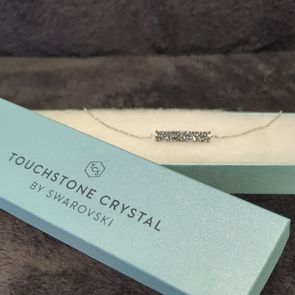 Touchstone Crystal Silver Necklace with Sparkling Accents